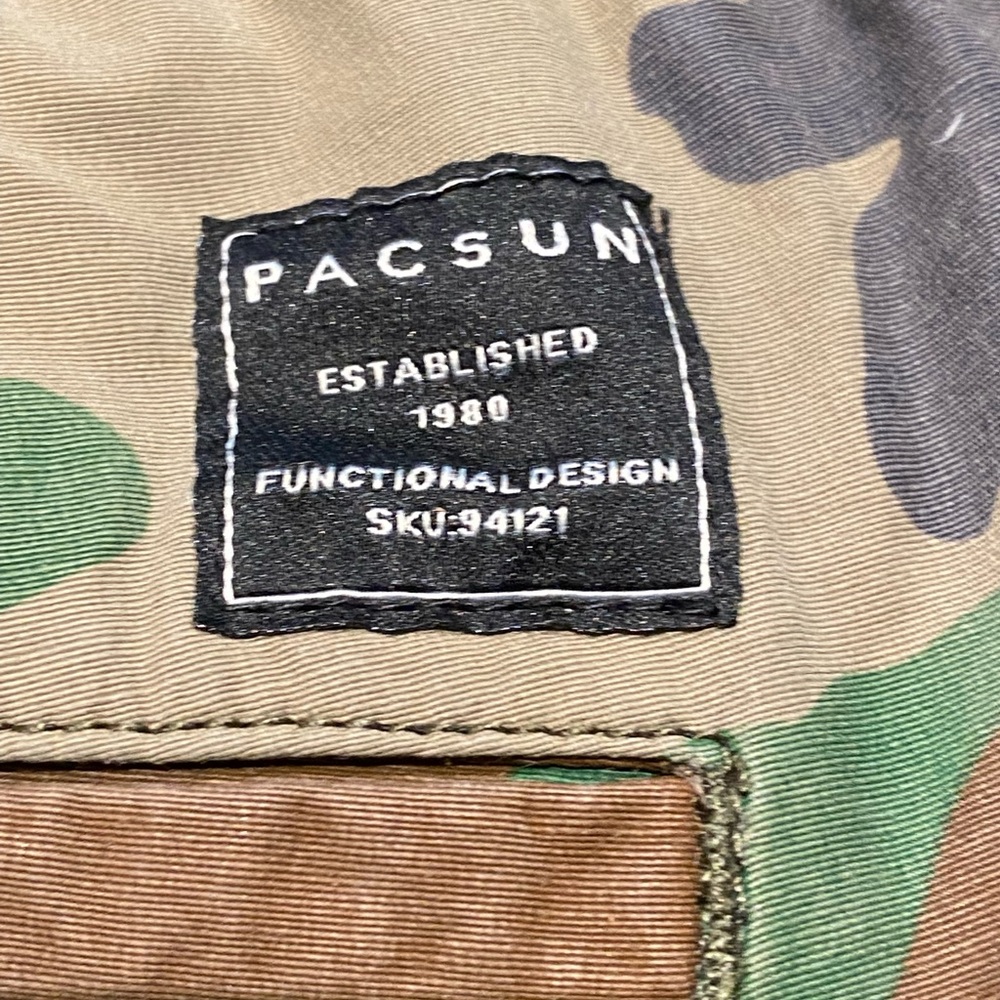 Pants - Picture 2 of 6